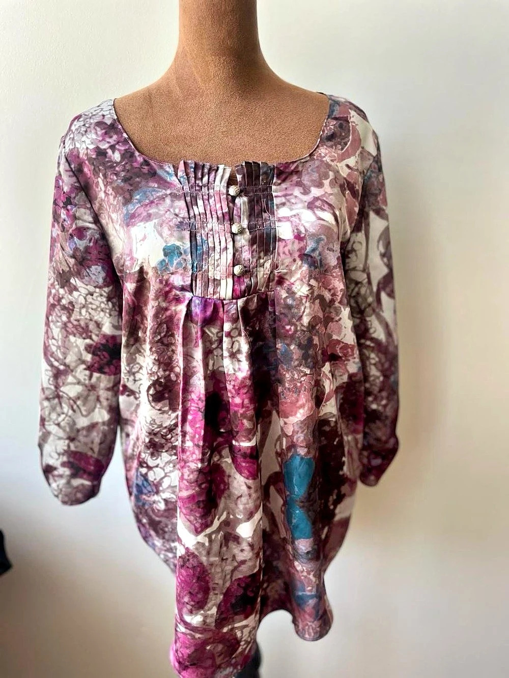 NY Collection Floral Pleated Blouse in Purple & Blue Small
